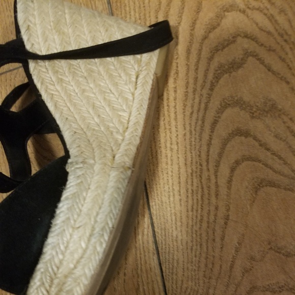 Guese  open toe wedges - Picture 3 of 4